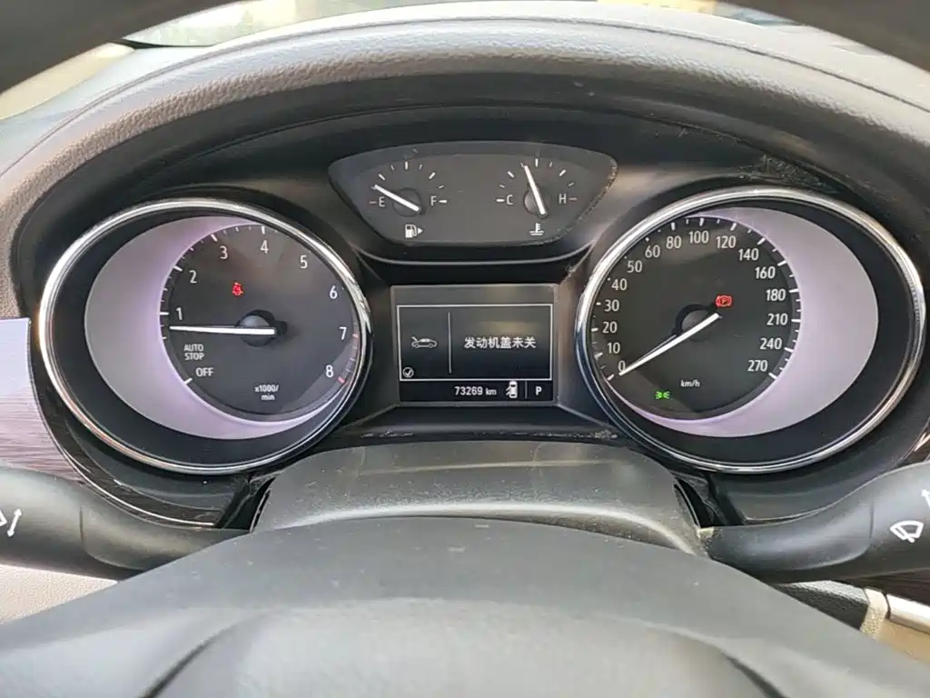 Buick Verano — миниатюра 12