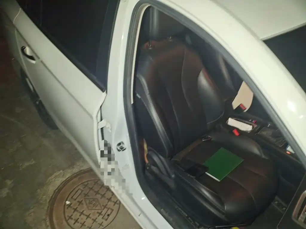 Roewe i5 — миниатюра 19