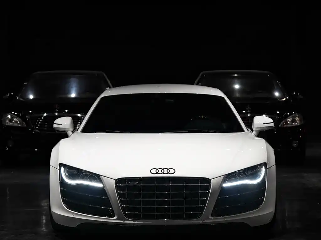 Audi R8 — миниатюра 3