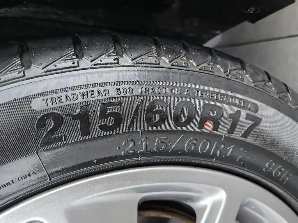 Geely Jia Ji — миниатюра 24