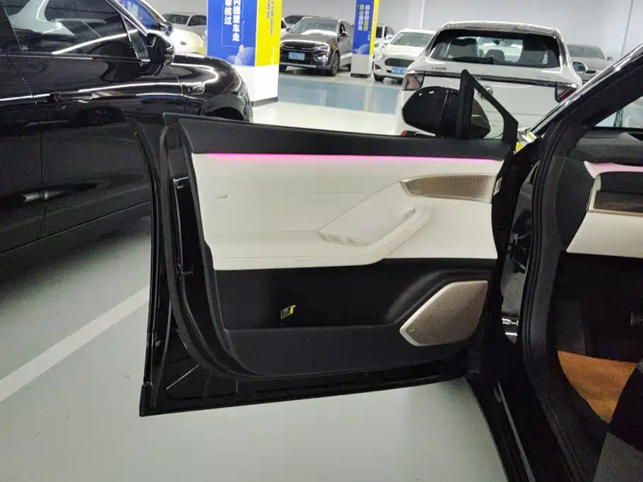 Onvo L60 2025 60kWh
