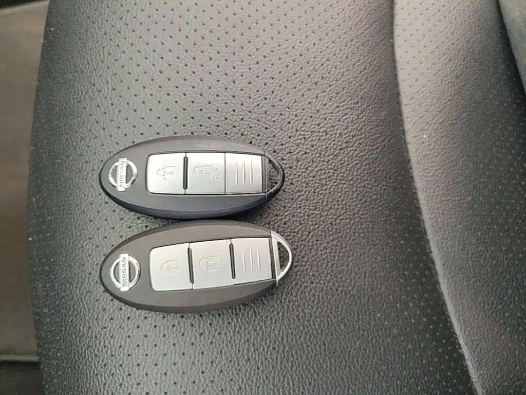 Nissan Tiida — миниатюра 9