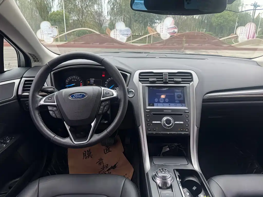 Ford Mondeo — миниатюра 15