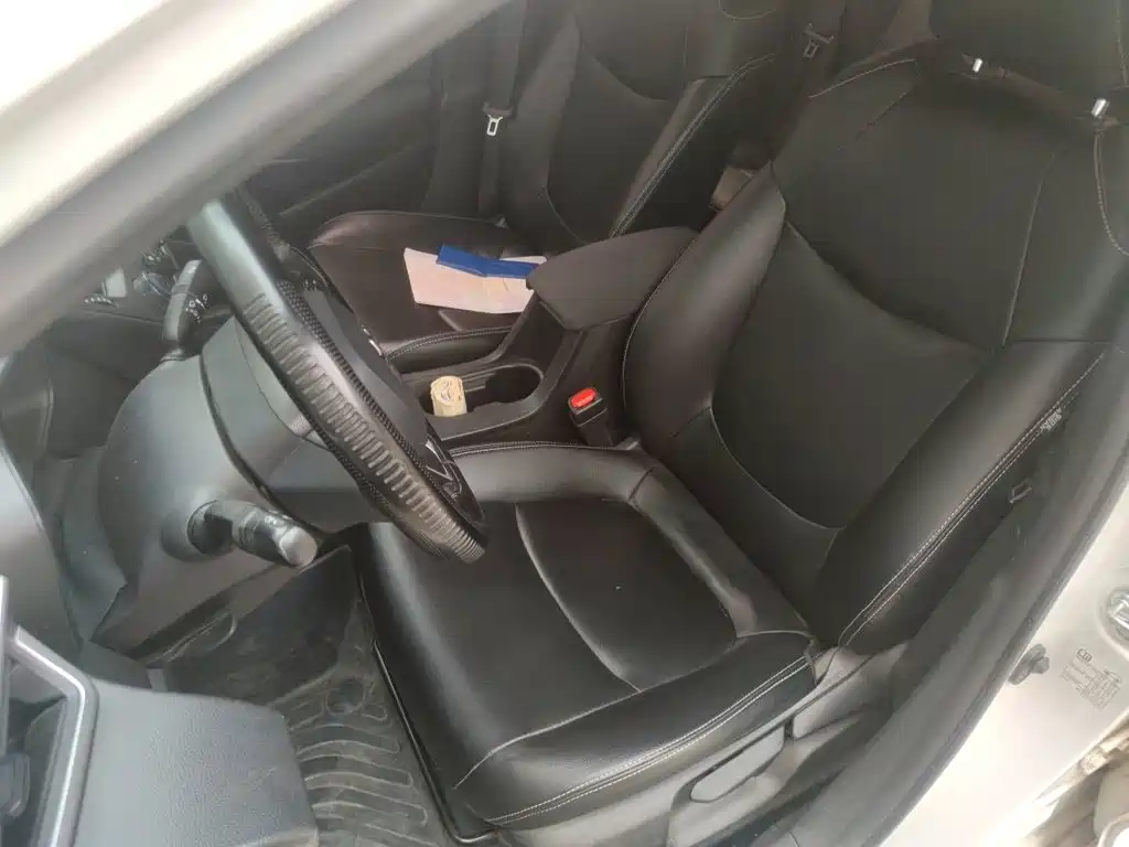 Toyota Corolla — миниатюра 11