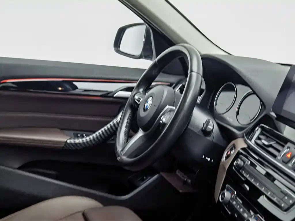 BMW X1 — миниатюра 22