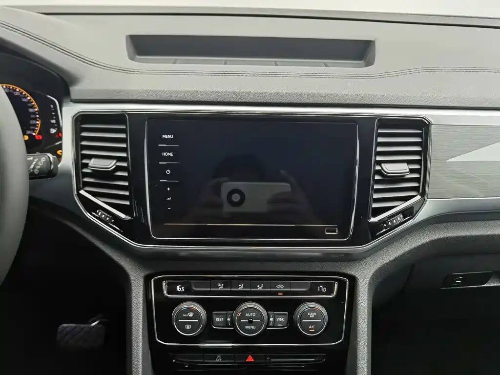 Volkswagen Teramont — миниатюра 12