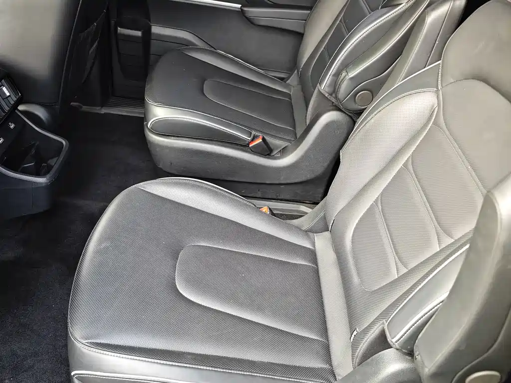 Hyundai Custo — миниатюра 3