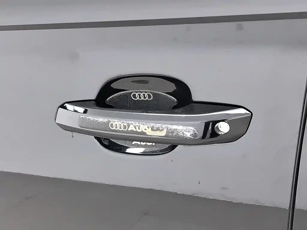 Audi Q5L — миниатюра 18