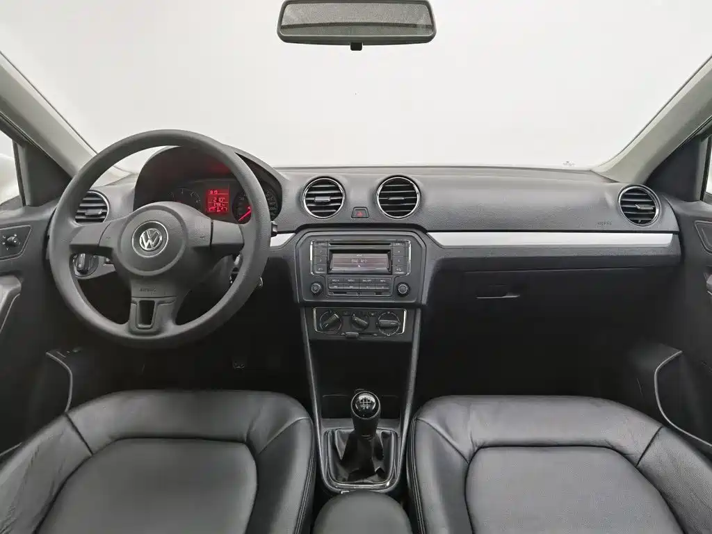 Volkswagen Jetta — миниатюра 5