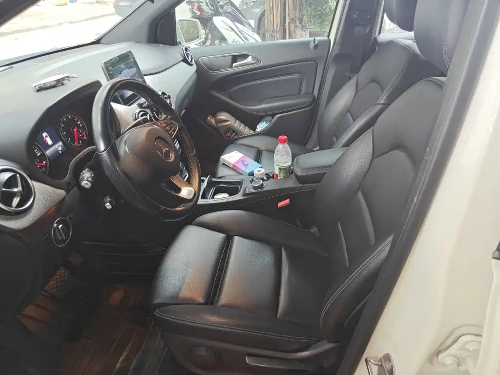 Mercedes-Benz B-Class — миниатюра 11
