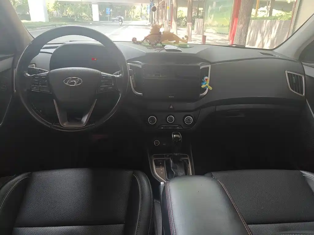Hyundai ix25 — миниатюра 10