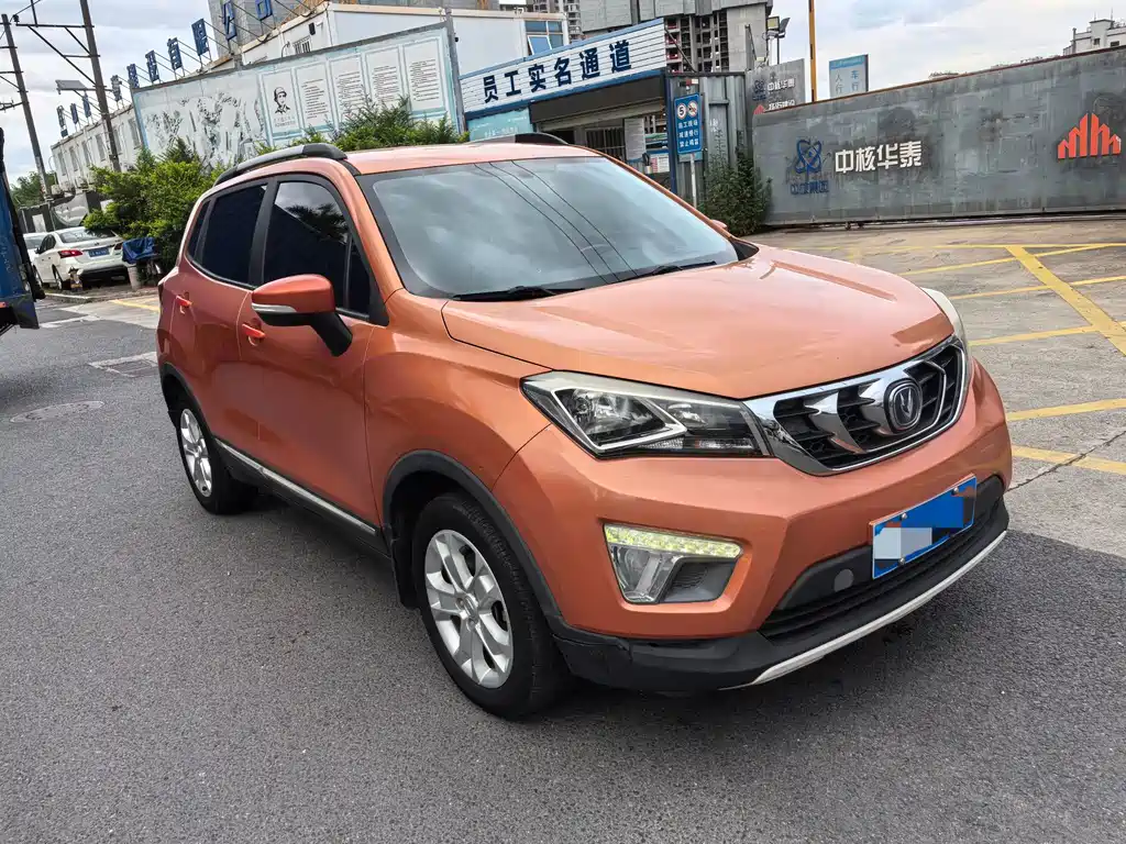Changan CS15 — миниатюра 3