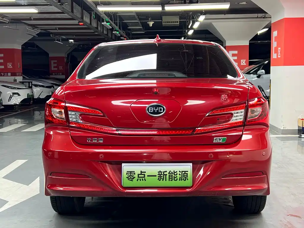 BYD Qin NEV 2016 EV300 Flagship