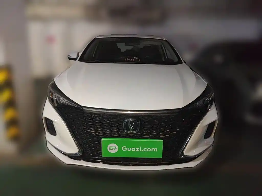 Changan Eado — миниатюра 2