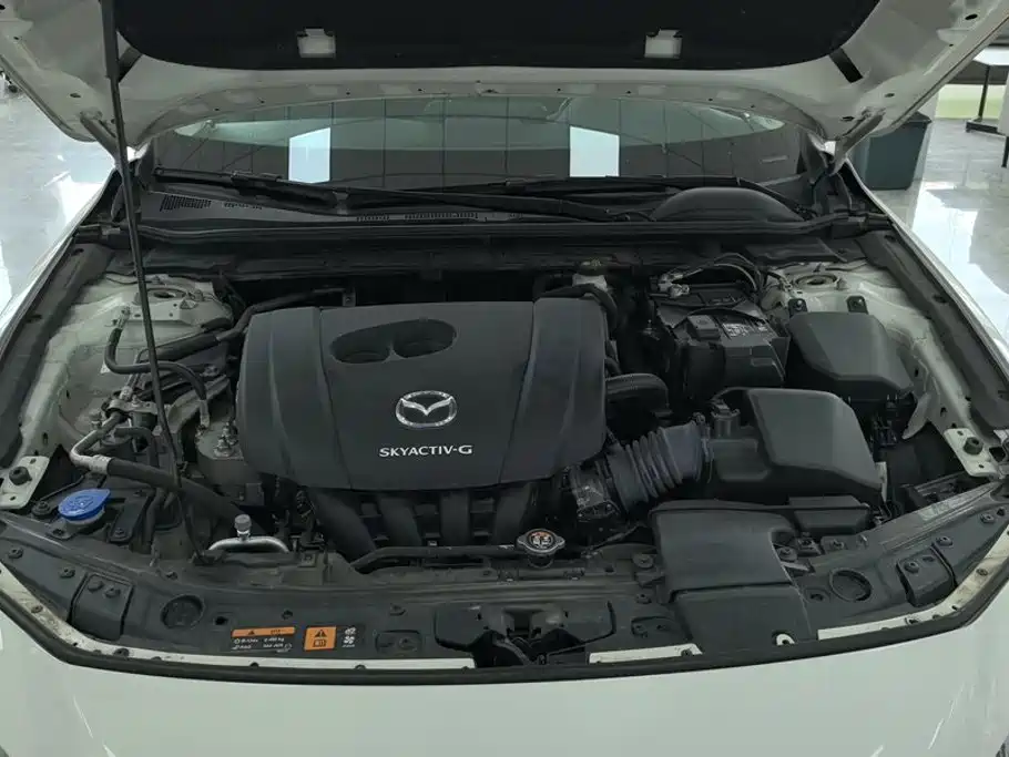 Mazda 3 Axela — миниатюра 10