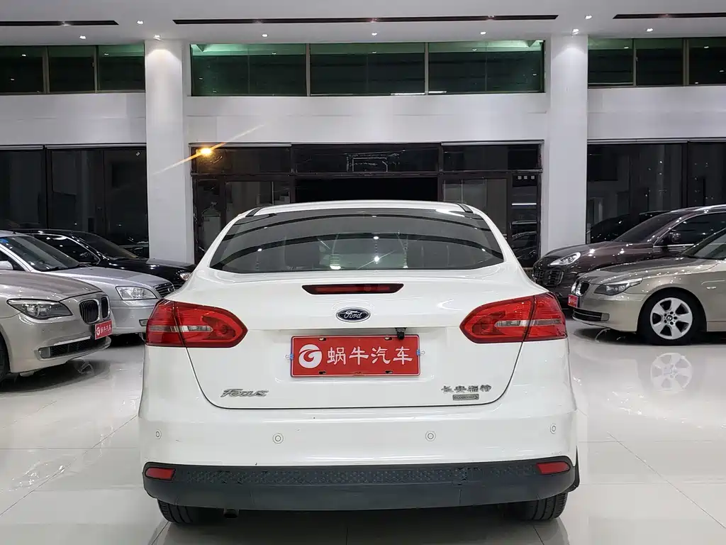 Ford Focus — миниатюра 10