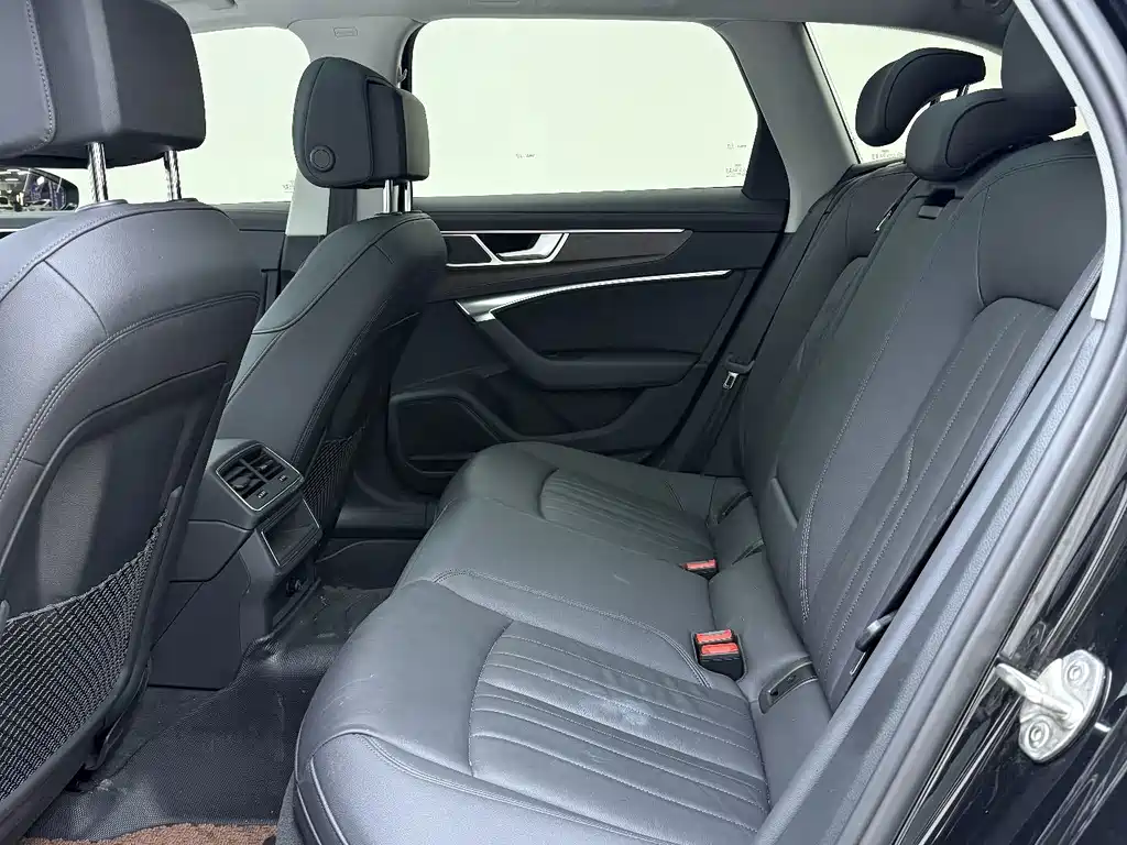 Audi A6 (Import) — миниатюра 6