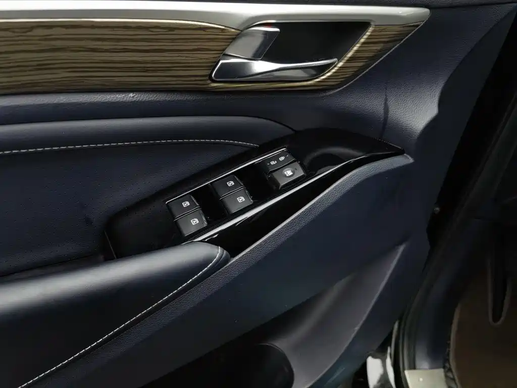 GAC Motor Trumpchi M8 — миниатюра 9