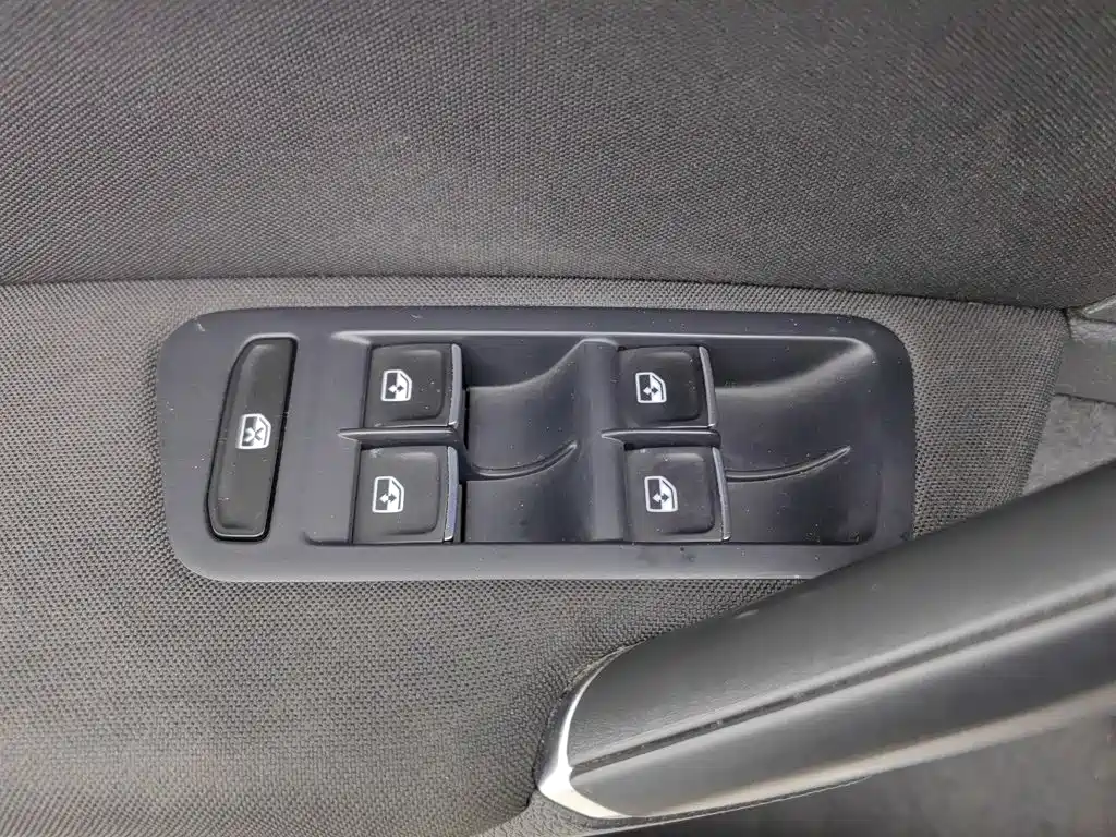 Volkswagen Golf — миниатюра 9