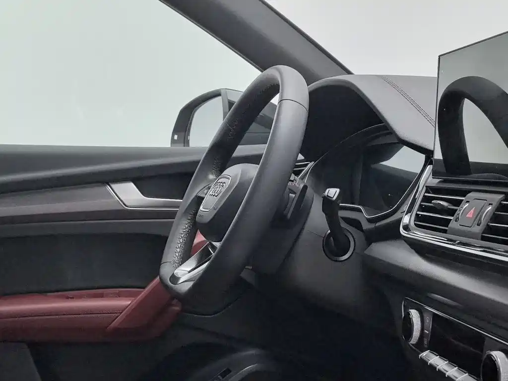 Audi Q5L — миниатюра 22