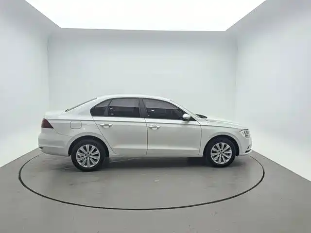 Volkswagen Bora — миниатюра 8