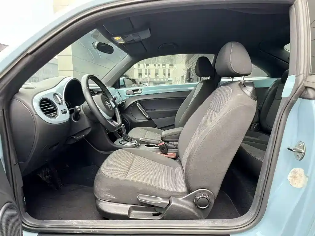 Volkswagen Beetle — миниатюра 7