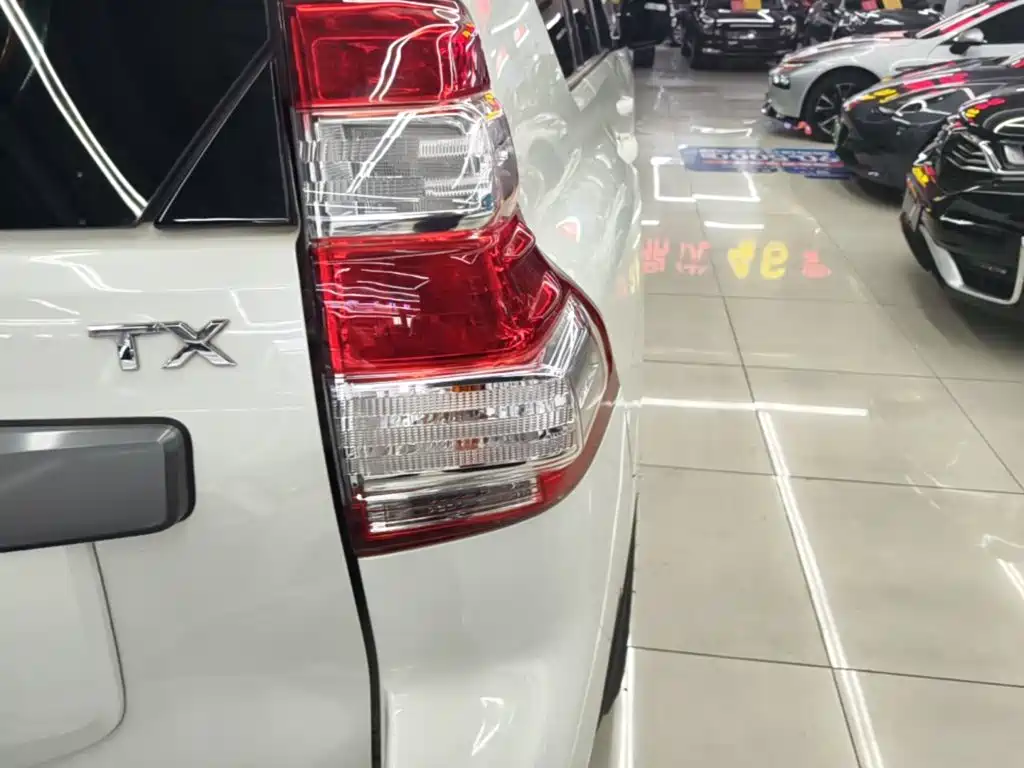 Toyota Land Cruiser Prado 2016 3.5L AT TX-L