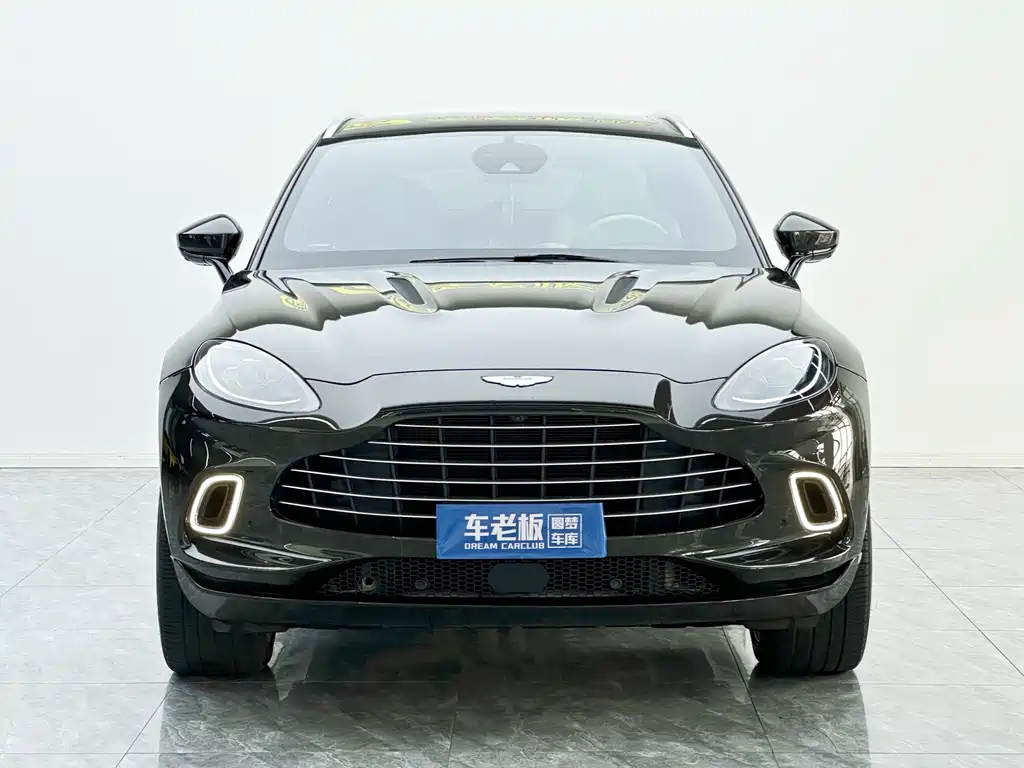 Aston Martin DBX — миниатюра 2