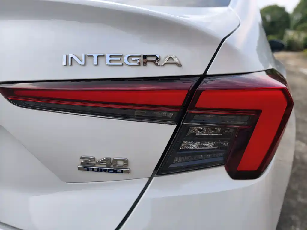 Honda Integra — миниатюра 19