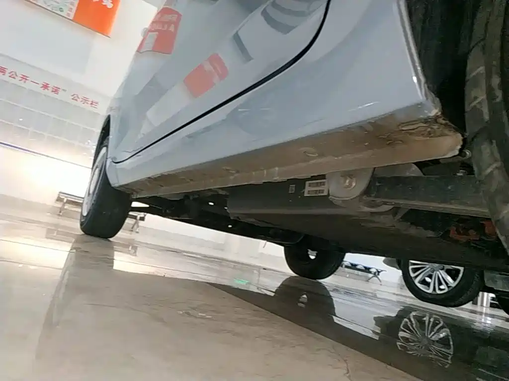 Wuling MINIEV — миниатюра 22