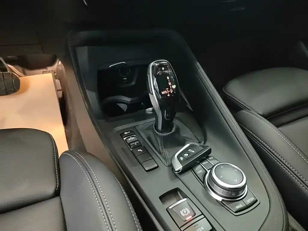 BMW X1 — миниатюра 14