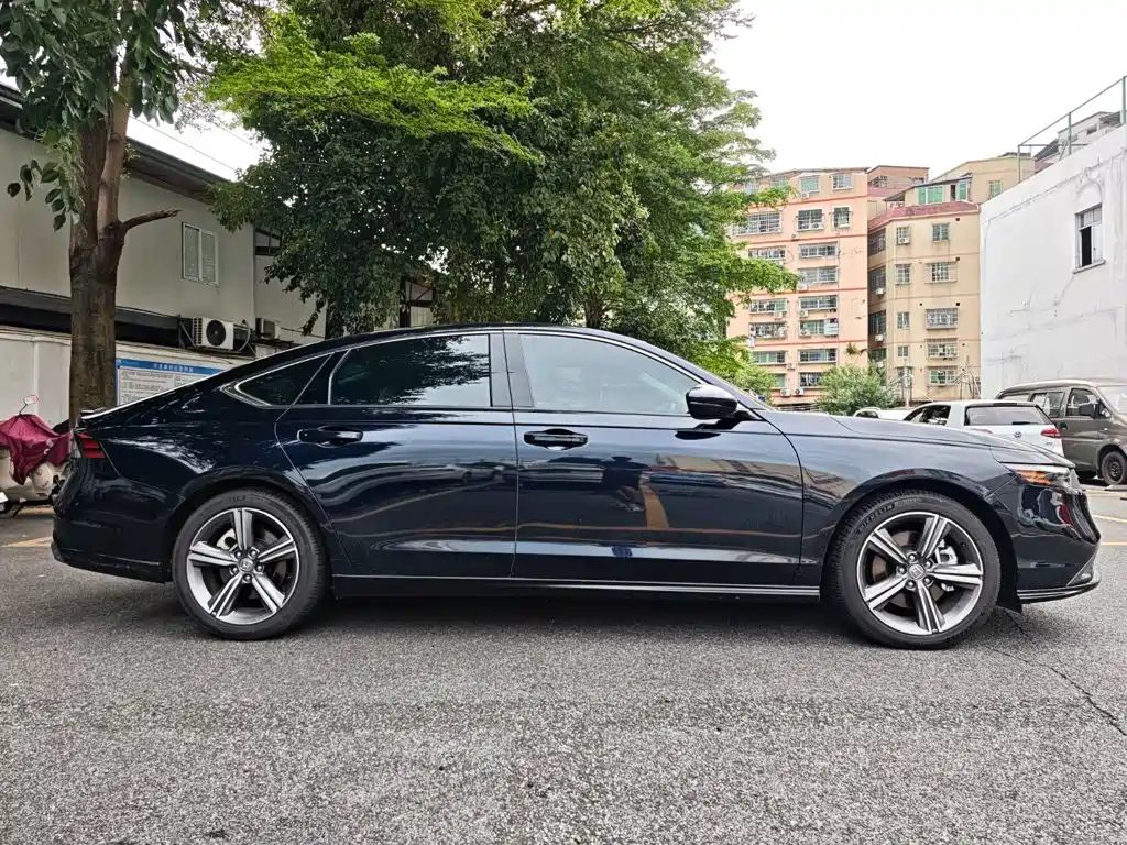 Honda Accord New Energy — миниатюра 4