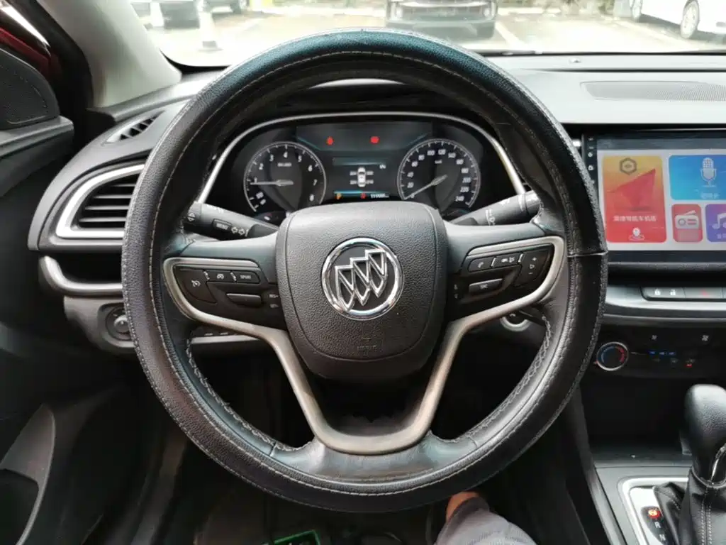 Buick Excelle — миниатюра 11
