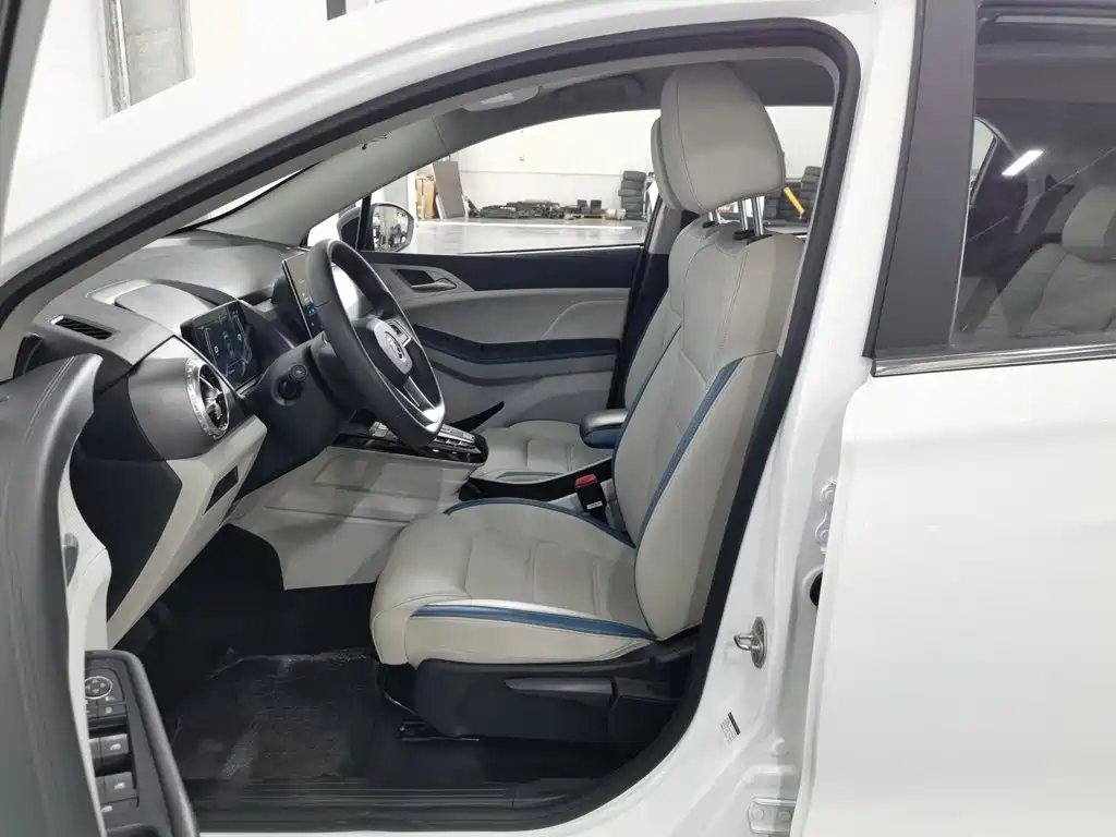 BYD Yuan Pro — миниатюра 10