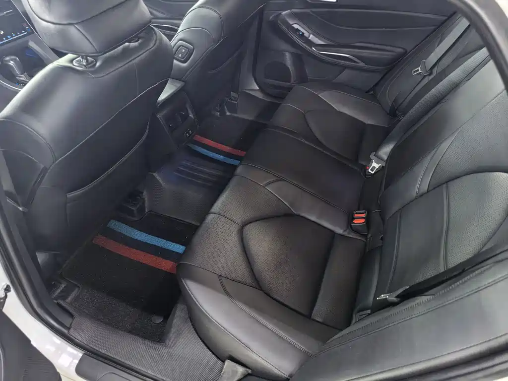 Toyota Avalon 2019 2.0L Luxury VI
