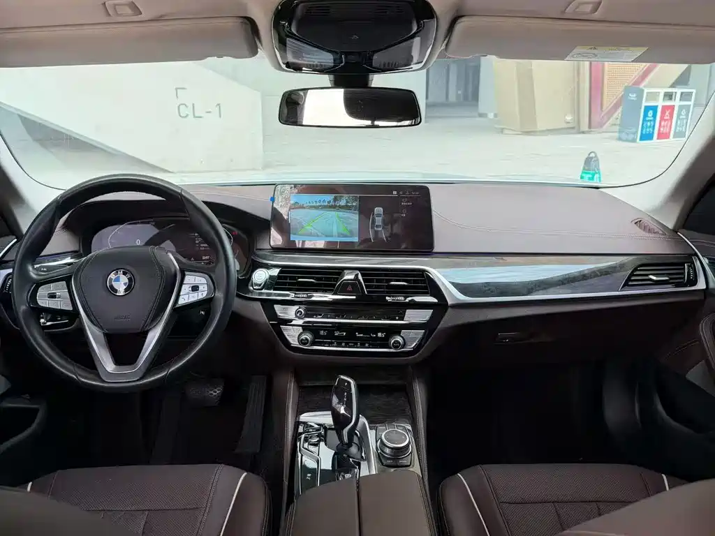 BMW 5 Series 5 2022 525Li Luxury