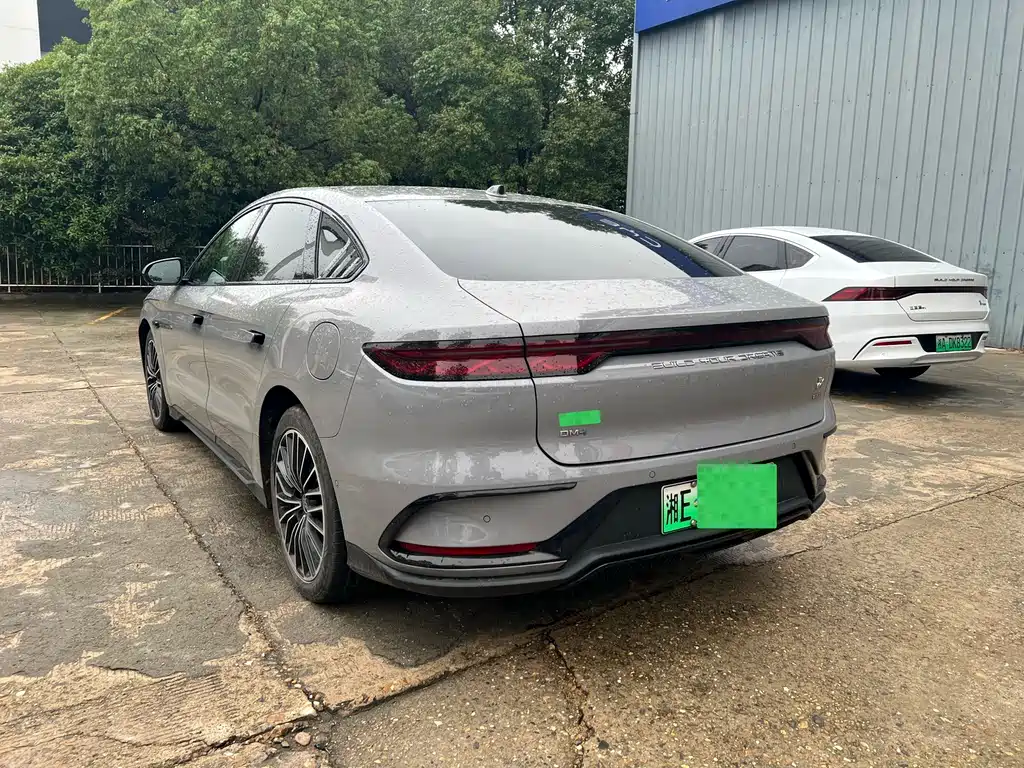 BYD Han — миниатюра 7