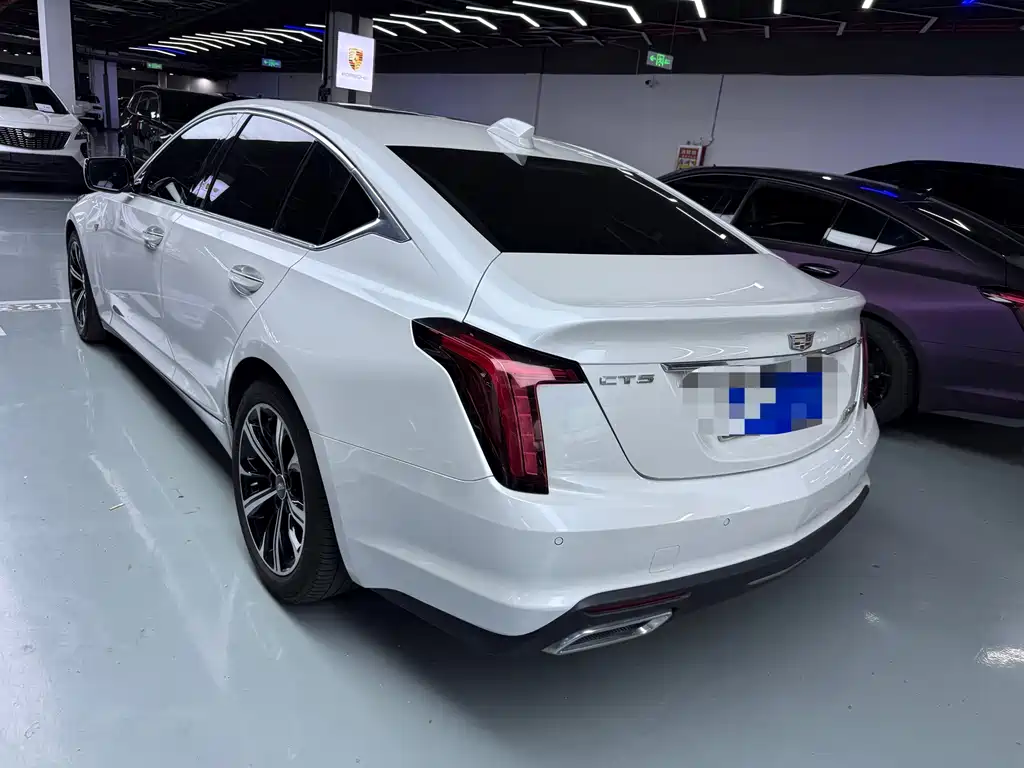 Cadillac CT5 — миниатюра 18