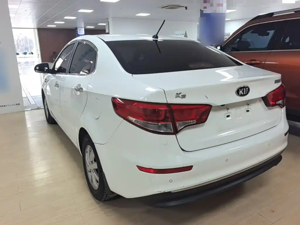 Kia K2 — миниатюра 5