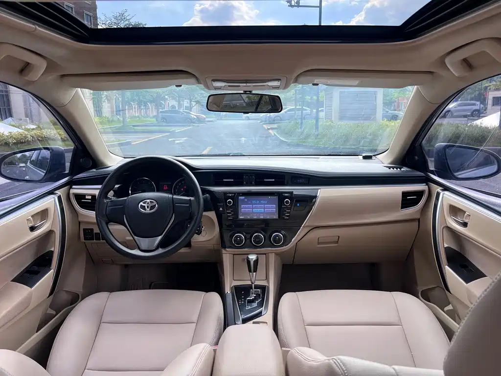 Toyota Corolla — миниатюра 17