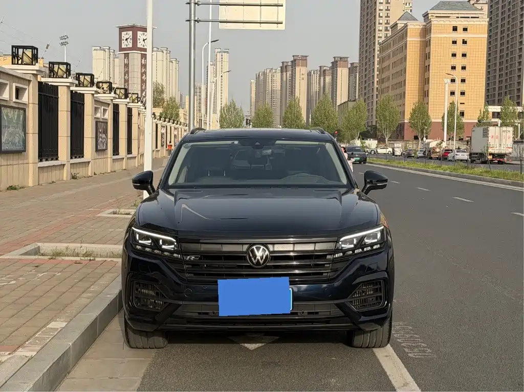 Volkswagen Touareg 2021 3.0TSI Sport