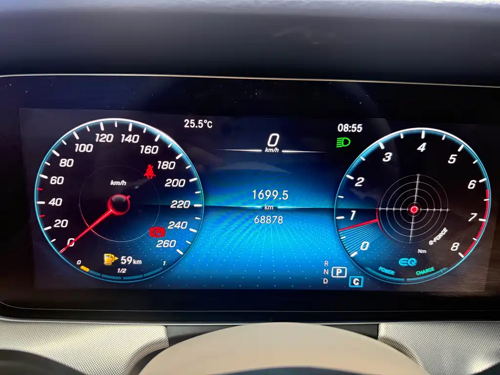 Mercedes-Benz E-Class (Import) — миниатюра 13