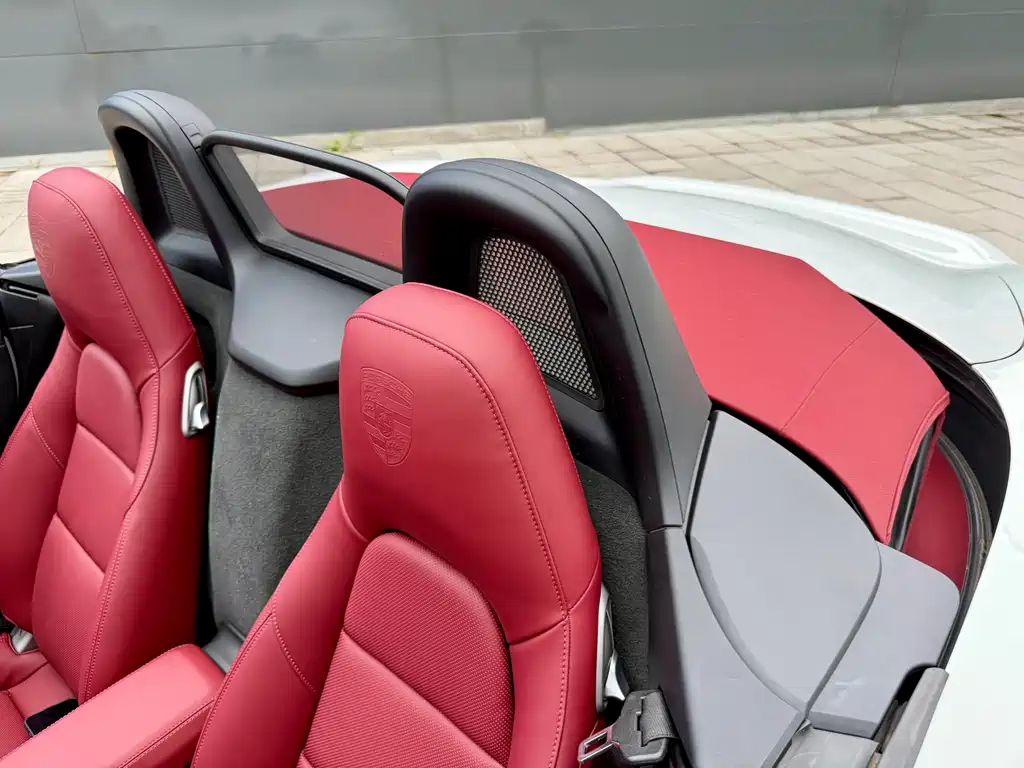 Porsche 718 2018 Boxster 2.0T