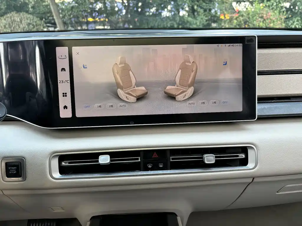 GEELY AUTOMOBILE GEELY ICON