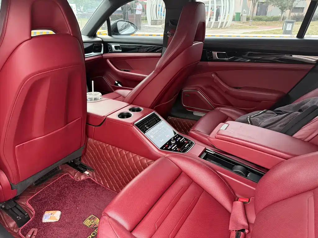 Porsche Panamera — миниатюра 3