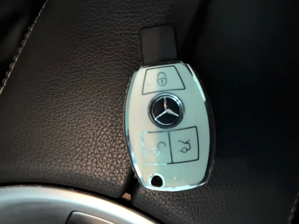 Mercedes-Benz C-Class — миниатюра 9