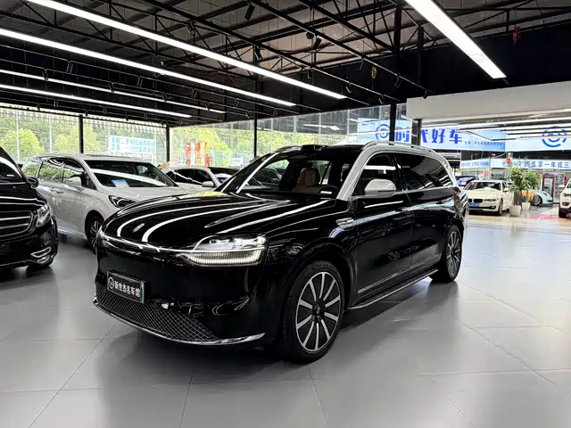 HONGMENG ZHIXING ASK THE WORLD M9 2024