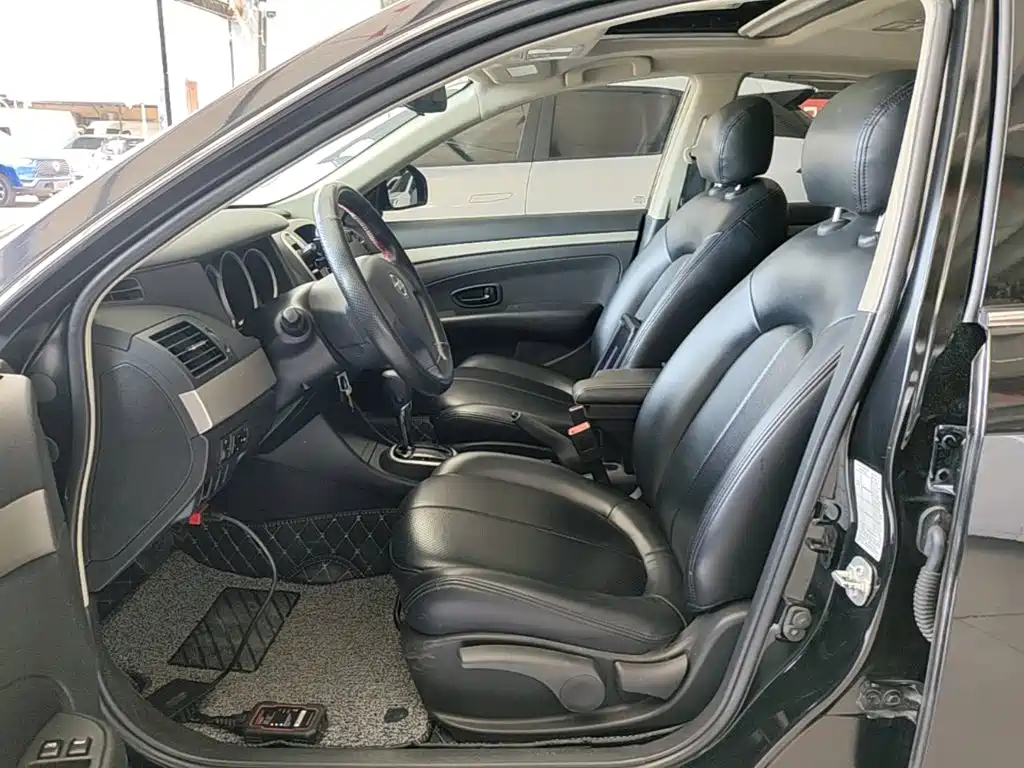 Nissan Sylphy — миниатюра 15