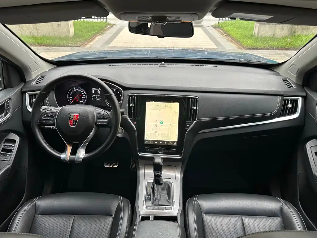 Roewe RX5 — миниатюра 8