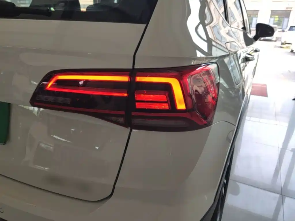 Volkswagen Tharu — миниатюра 8